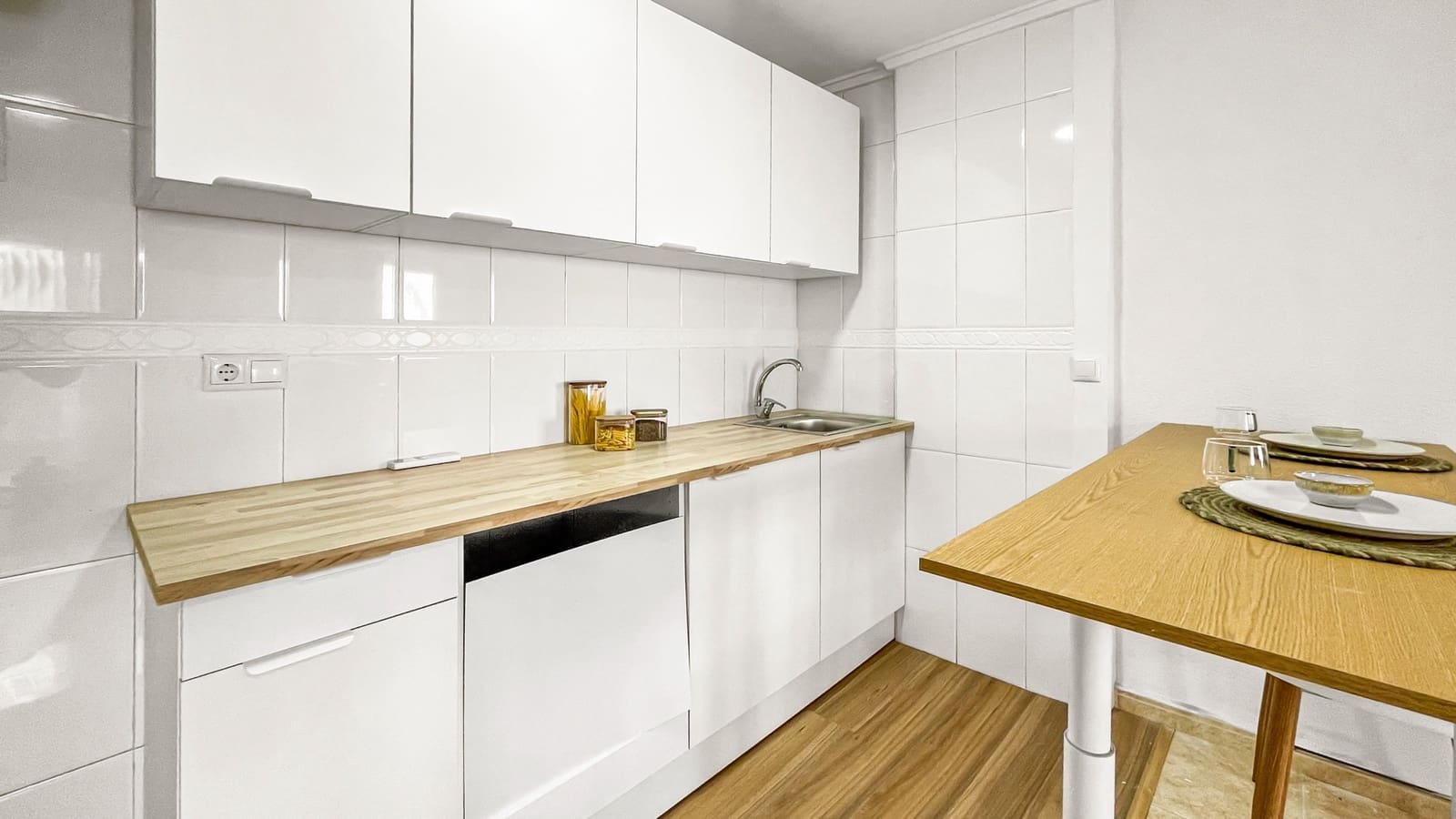 2 chambre Appartement de Plage à vendre à Torrevieja - 144 000 € (Ref: 9889754)