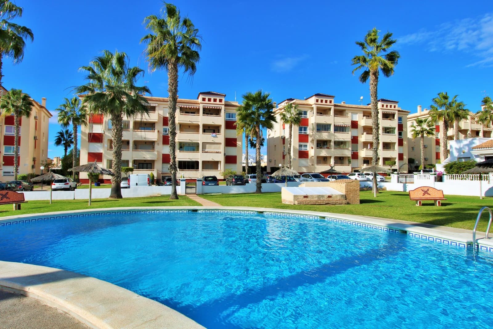 2 quarto Apartamento para venda em Playa Flamenca com piscina - 189 950 € (Ref: 9889757)