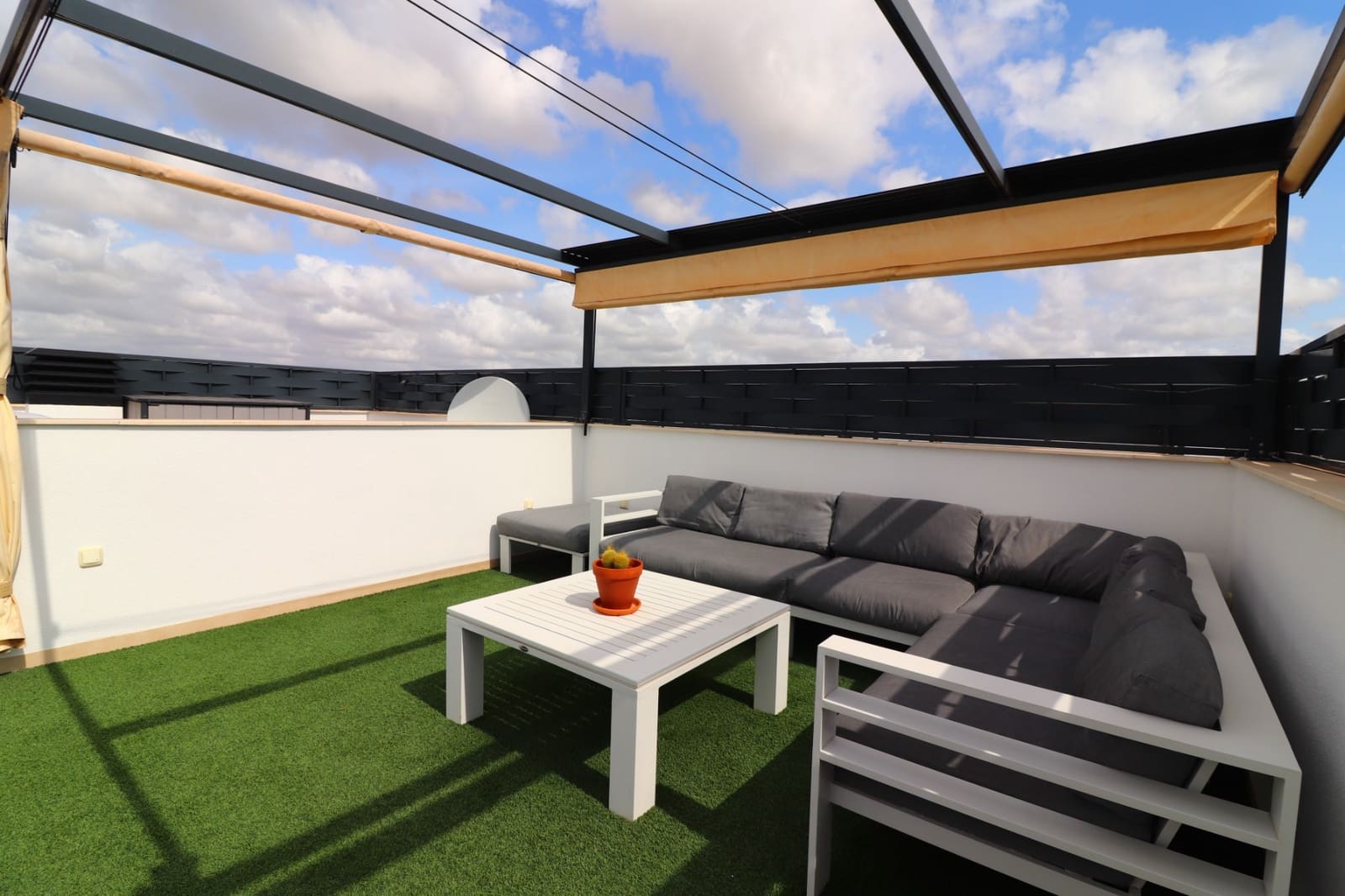 3 soveværelse Villa til salg i Benijofar med swimmingpool garage - € 375.000 (Ref: 9898871)
