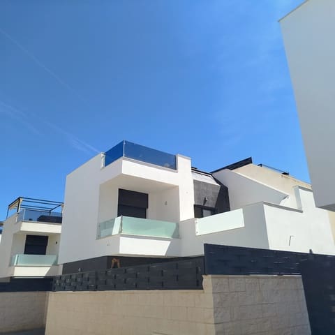3 soverom Villa til salgs i Benijófar med svømmebasseng garasje - € 415 000 (Ref: 9906958)