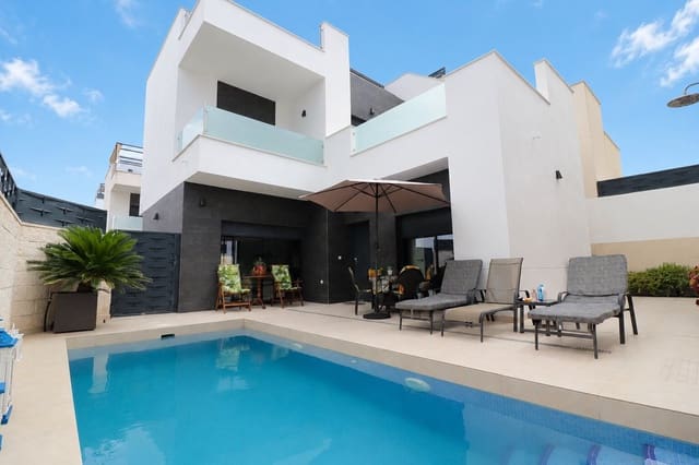 3 camera da letto Villa in vendita in Benijófar con piscina garage - 415.000 € (Rif: 9906958)