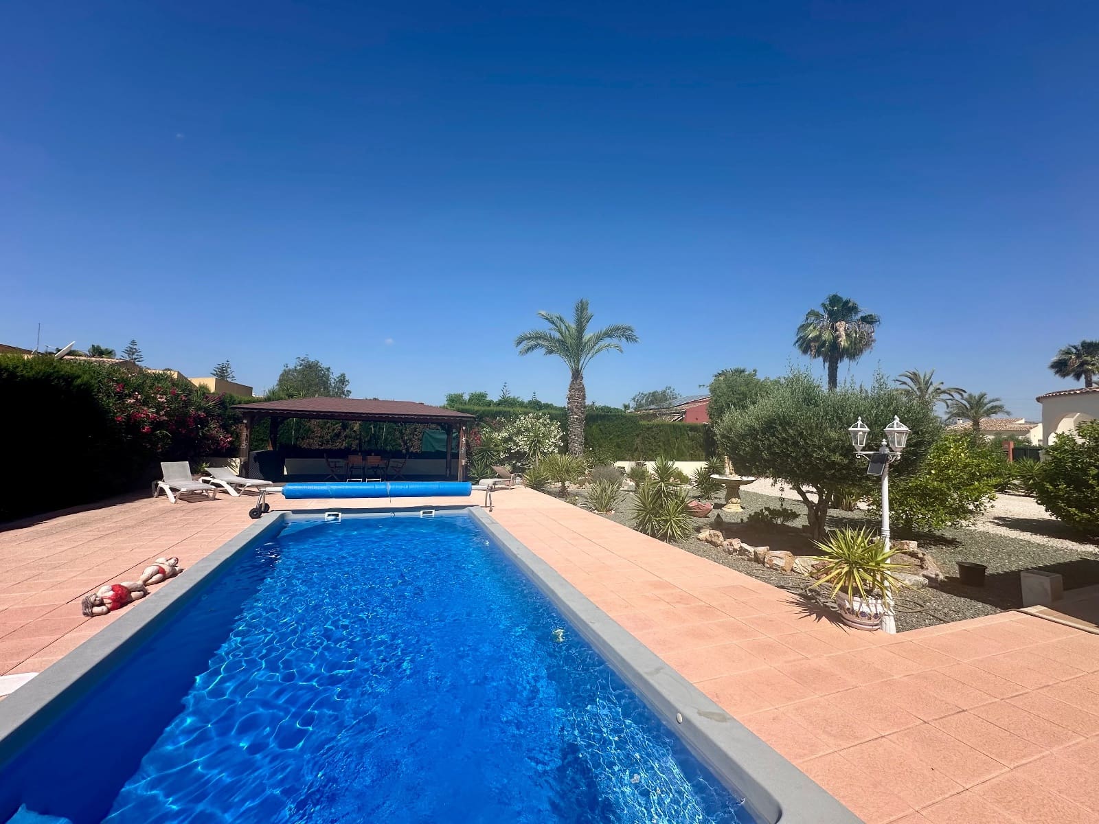 3 sovrum Finca/Hus på landet till salu i Catral med pool - 360 000 € (Ref: 9906959)