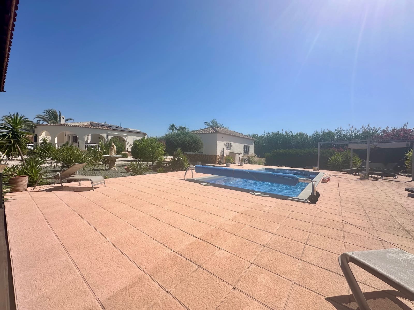 3 sovrum Finca/Hus på landet till salu i Catral med pool - 360 000 € (Ref: 9906959)