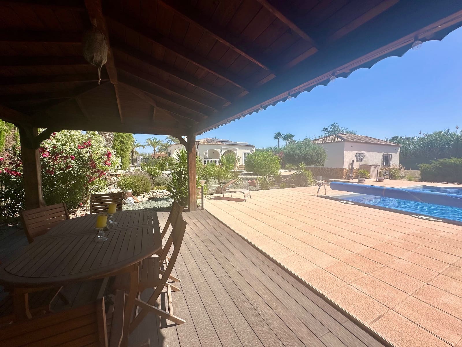 3 sovrum Finca/Hus på landet till salu i Catral med pool - 360 000 € (Ref: 9906959)