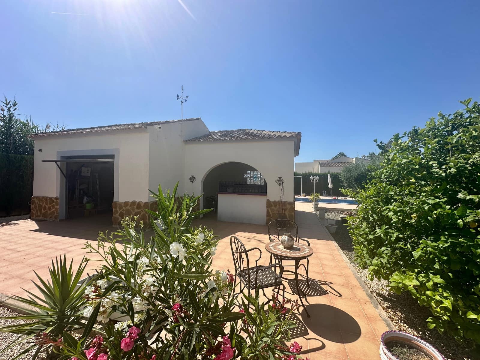 3 sovrum Finca/Hus på landet till salu i Catral med pool - 360 000 € (Ref: 9906959)
