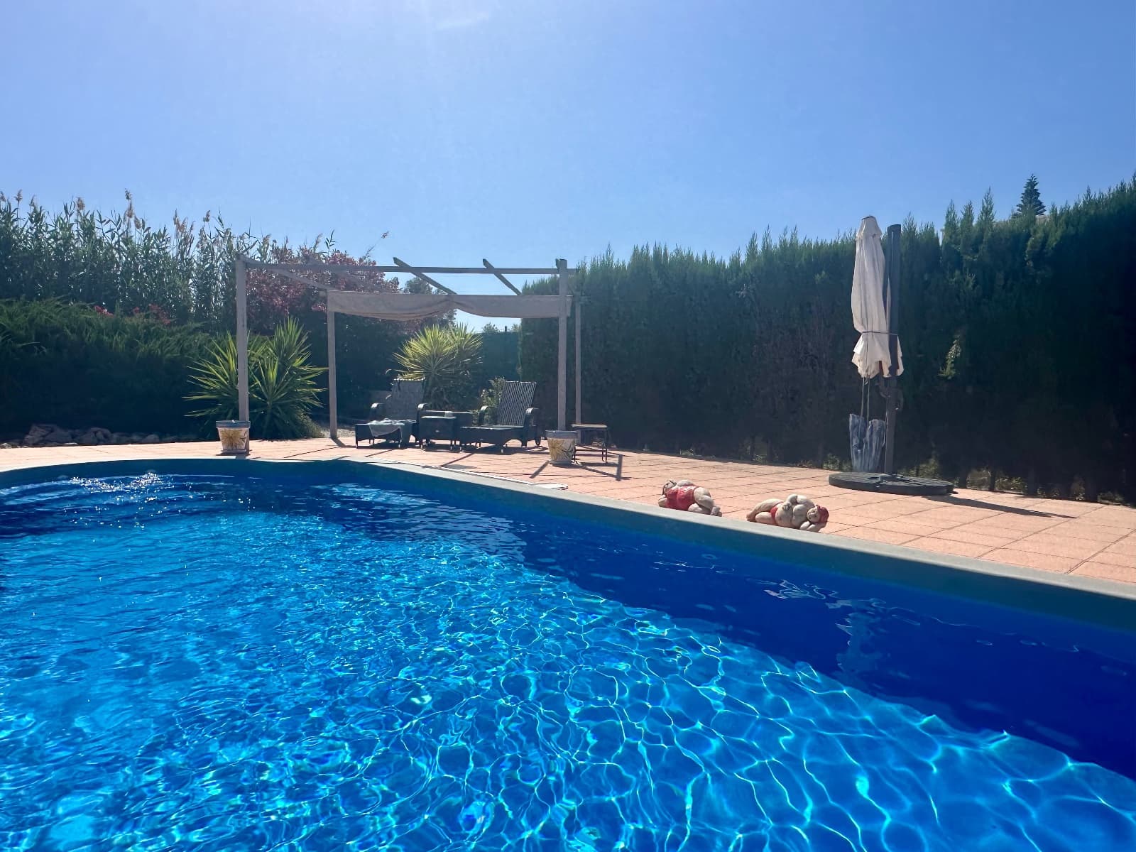 3 sovrum Finca/Hus på landet till salu i Catral med pool - 360 000 € (Ref: 9906959)