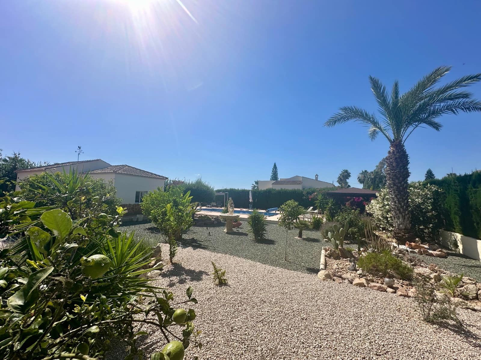 3 sovrum Finca/Hus på landet till salu i Catral med pool - 360 000 € (Ref: 9906959)