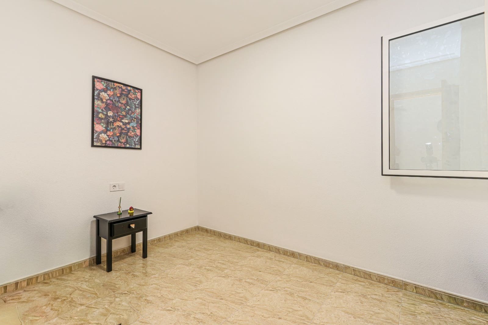 2 soveværelse Strandlejlighed til salg i Torrevieja - € 162.000 (Ref: 9915225)