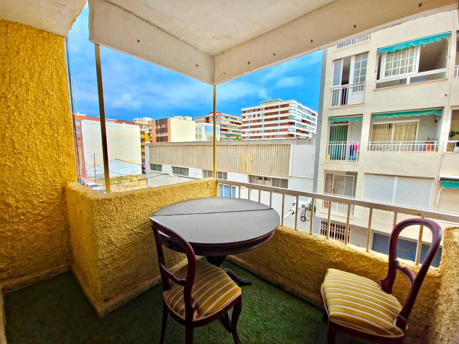 3 makuuhuone Huoneisto myytävänä paikassa Torrevieja - 170 000 € (Ref: 9915226)