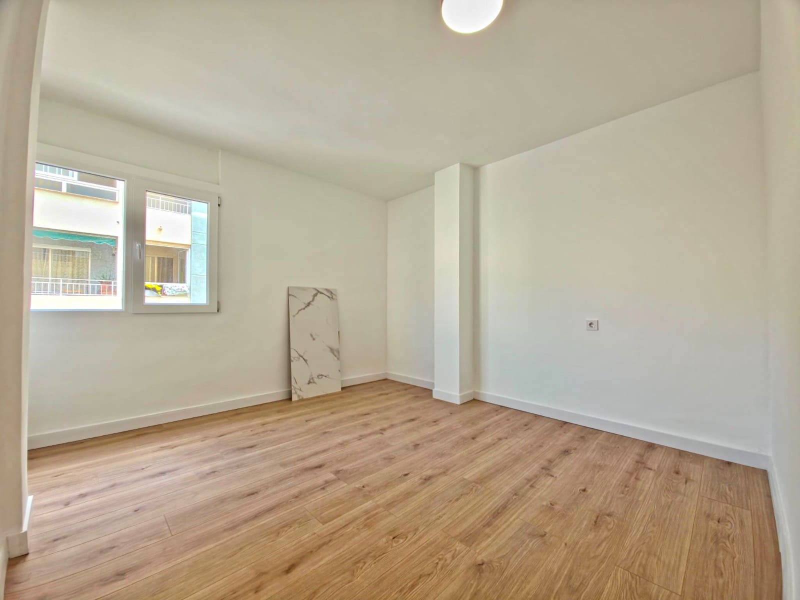 3 makuuhuone Huoneisto myytävänä paikassa Torrevieja - 170 000 € (Ref: 9915226)