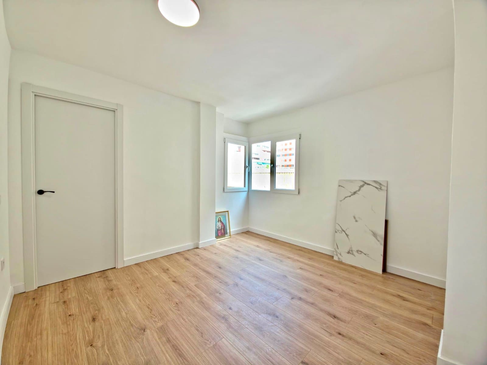 3 makuuhuone Huoneisto myytävänä paikassa Torrevieja - 170 000 € (Ref: 9915226)