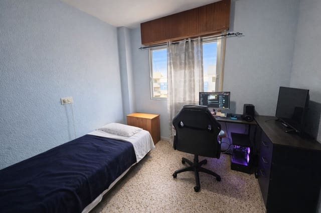 3 slaapkamer Appartement te koop in Guardamar Playa, Guardamar del Segura - € 249.000 (Ref: 9915243)