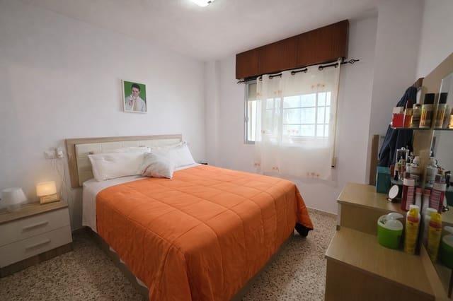 3 slaapkamer Appartement te koop in Guardamar Playa, Guardamar del Segura - € 249.000 (Ref: 9915243)