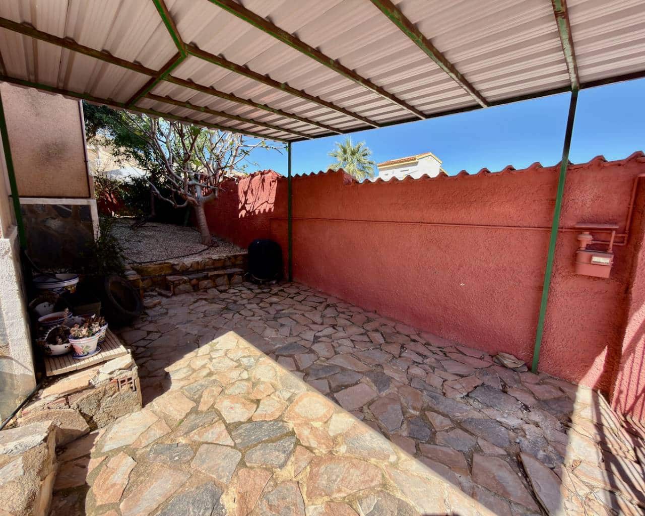 Chalet de 2 habitaciones en Ciudad Quesada en venta con piscina garaje - 235.000 € (Ref: 9915244)