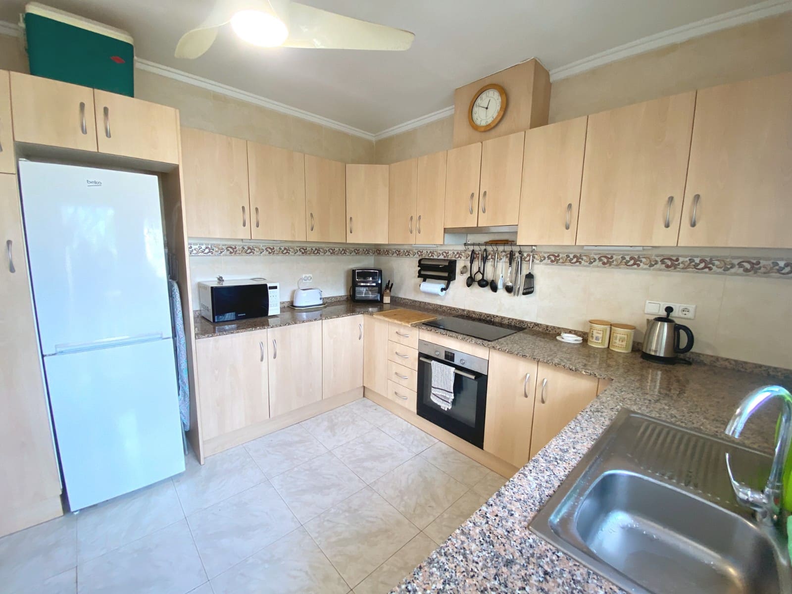 3 bedroom Villa for sale in Ciudad Quesada with pool - € 390,000 (Ref: 9915247)
