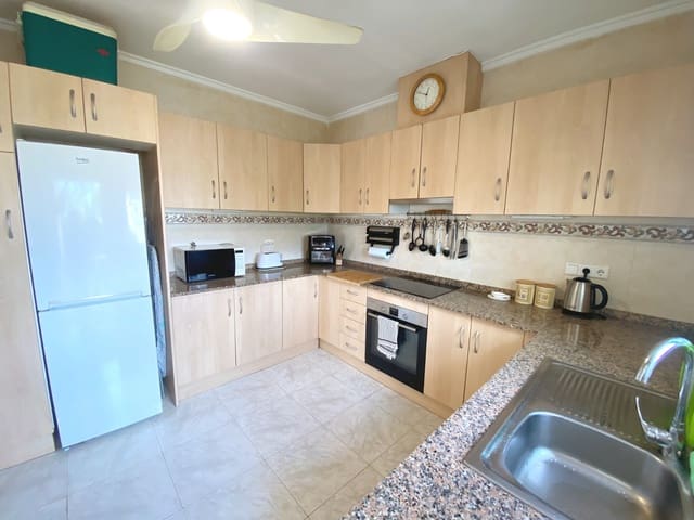 3 bedroom Villa for sale in Ciudad Quesada, Rojales - € 390,000 (Ref: 9915247)