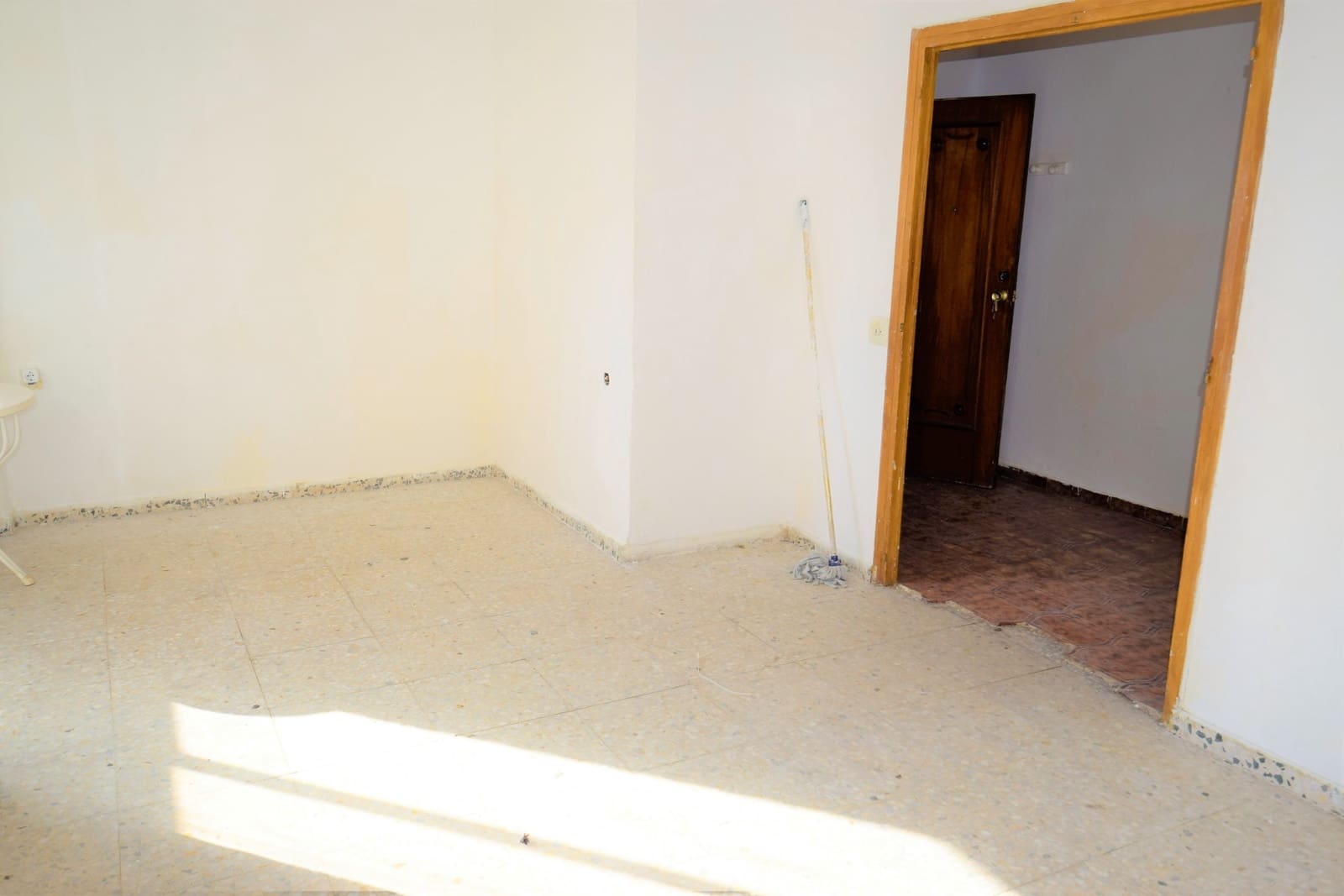 4 slaapkamer Appartement te koop in Guardamar del Segura - € 200.000 (Ref: 9915251)