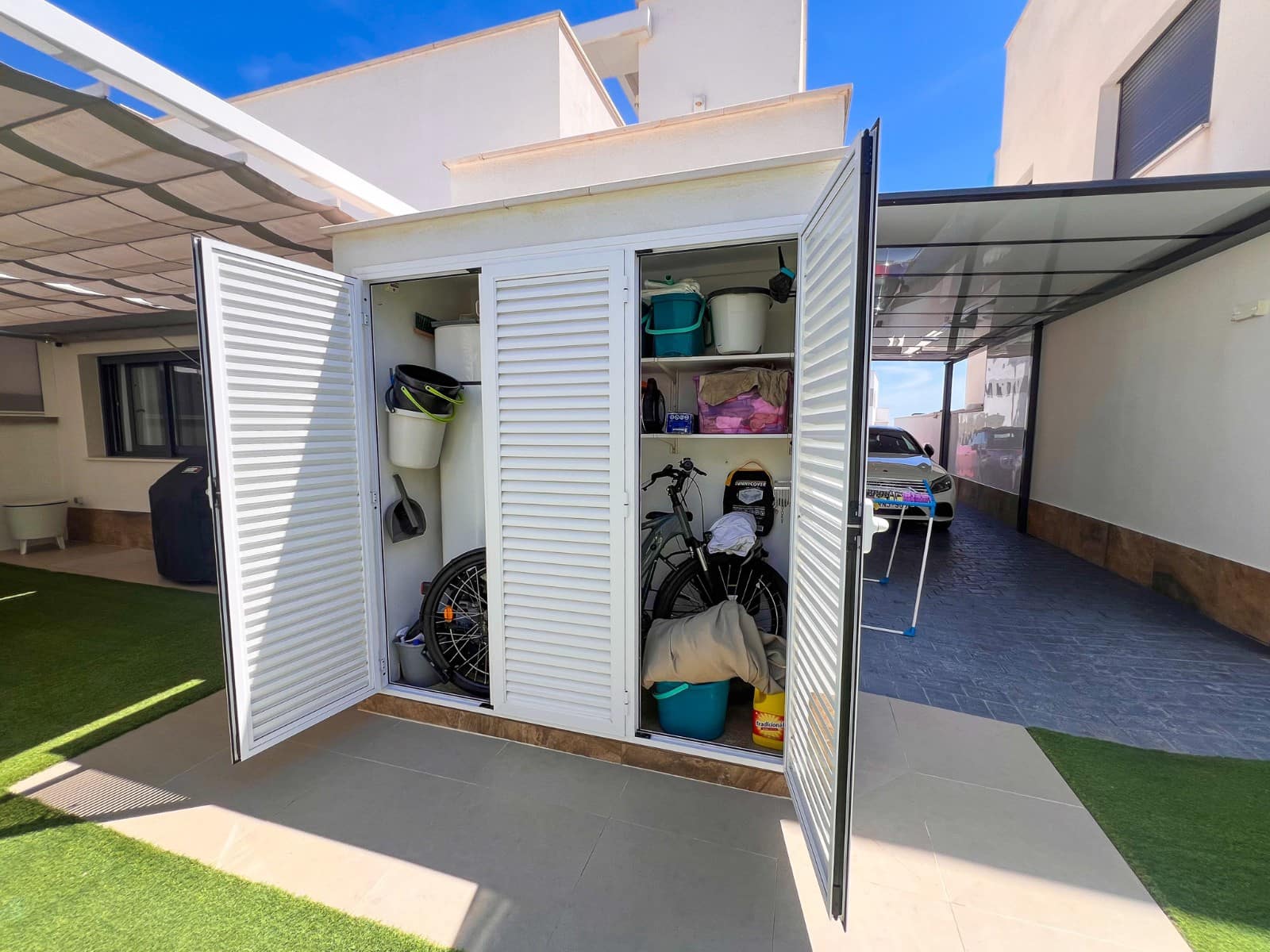 3 quarto Moradia para venda em San Miguel de Salinas com piscina garagem - 399 000 € (Ref: 9921691)