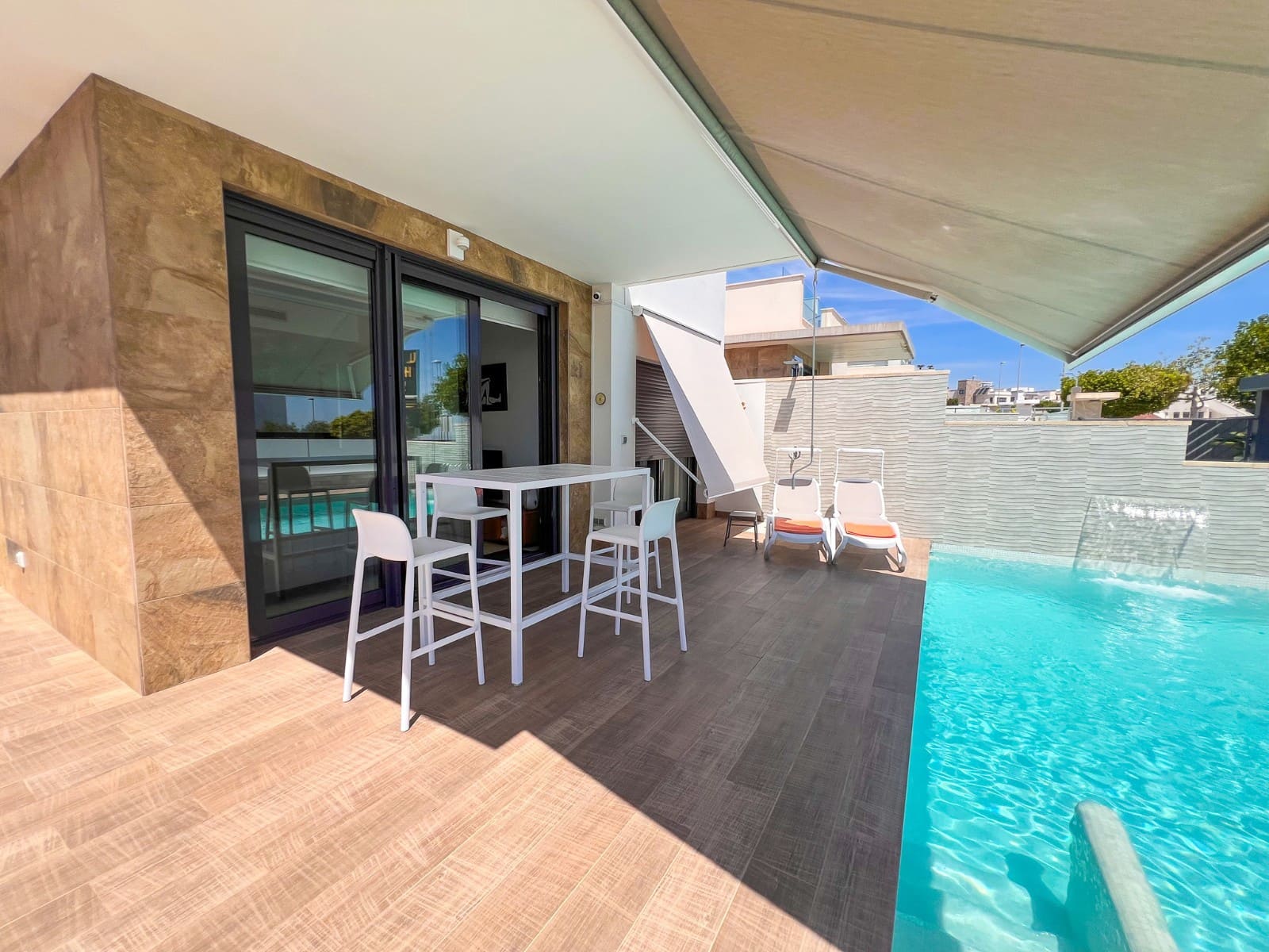 3 quarto Moradia para venda em San Miguel de Salinas com piscina garagem - 399 000 € (Ref: 9921691)