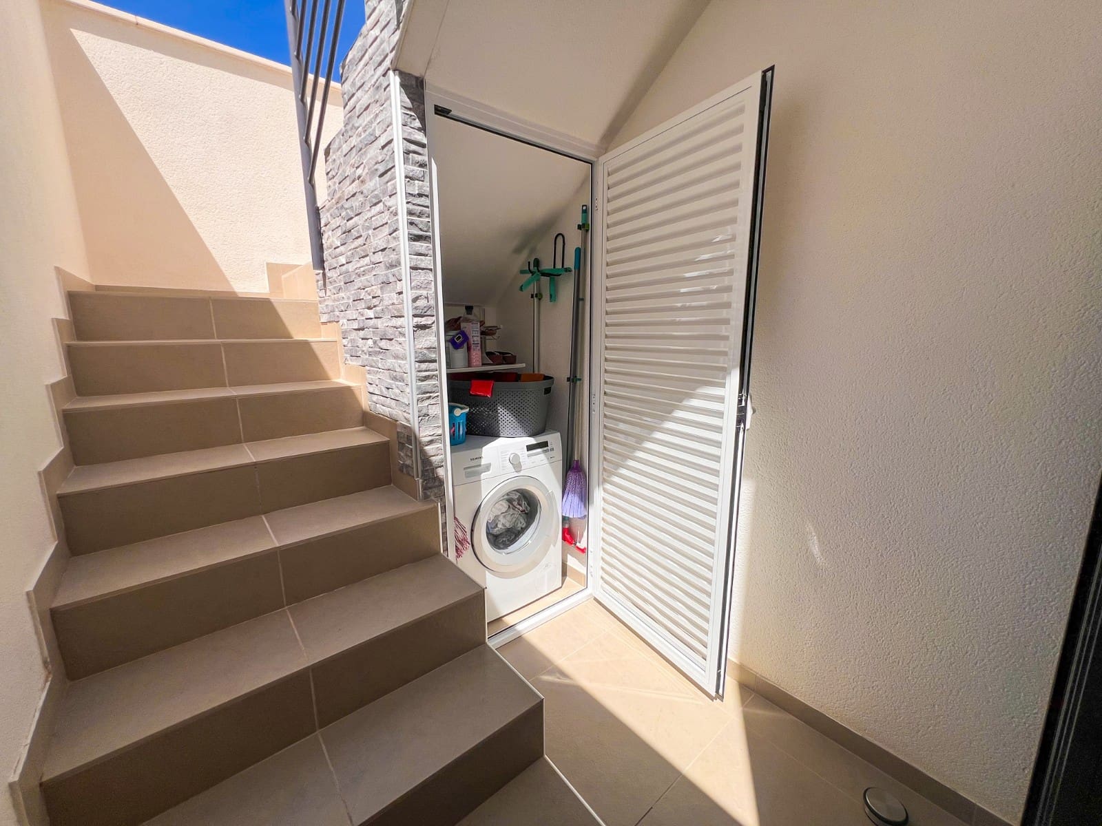 3 quarto Moradia para venda em San Miguel de Salinas com piscina garagem - 399 000 € (Ref: 9921691)