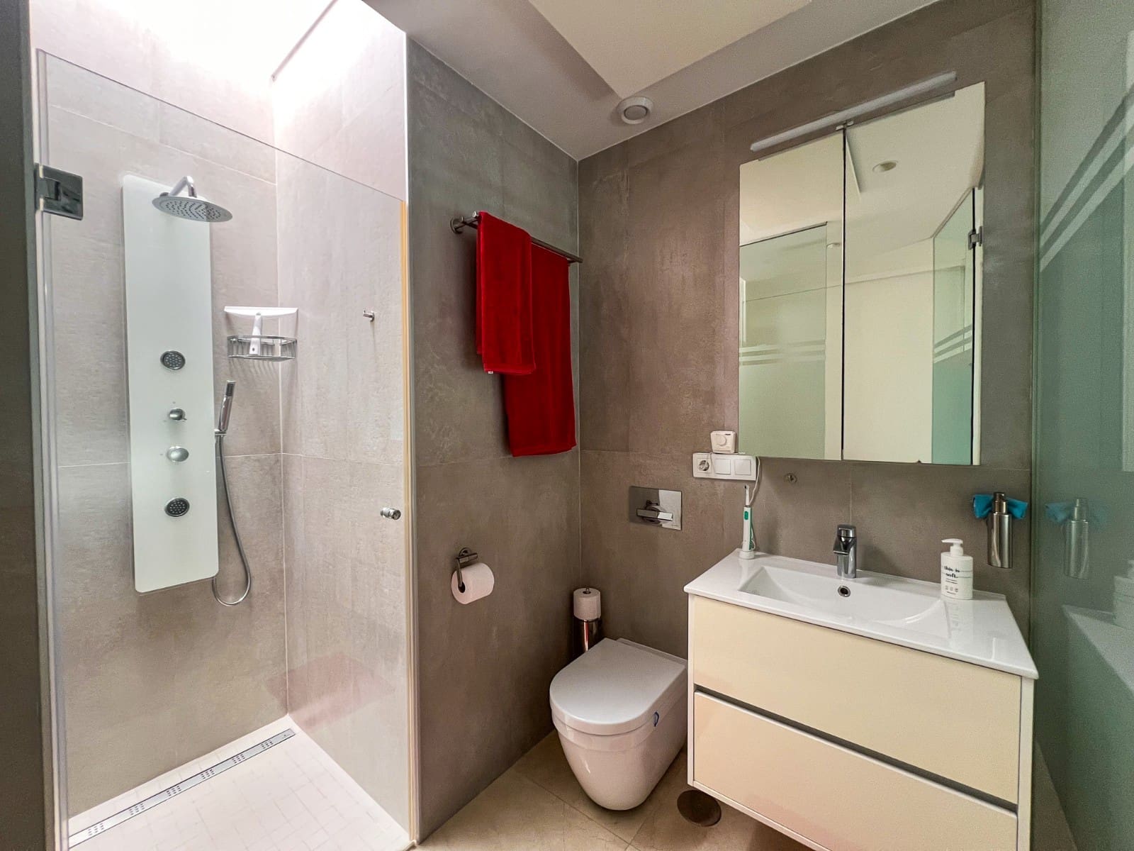 3 quarto Moradia para venda em San Miguel de Salinas com piscina garagem - 399 000 € (Ref: 9921691)