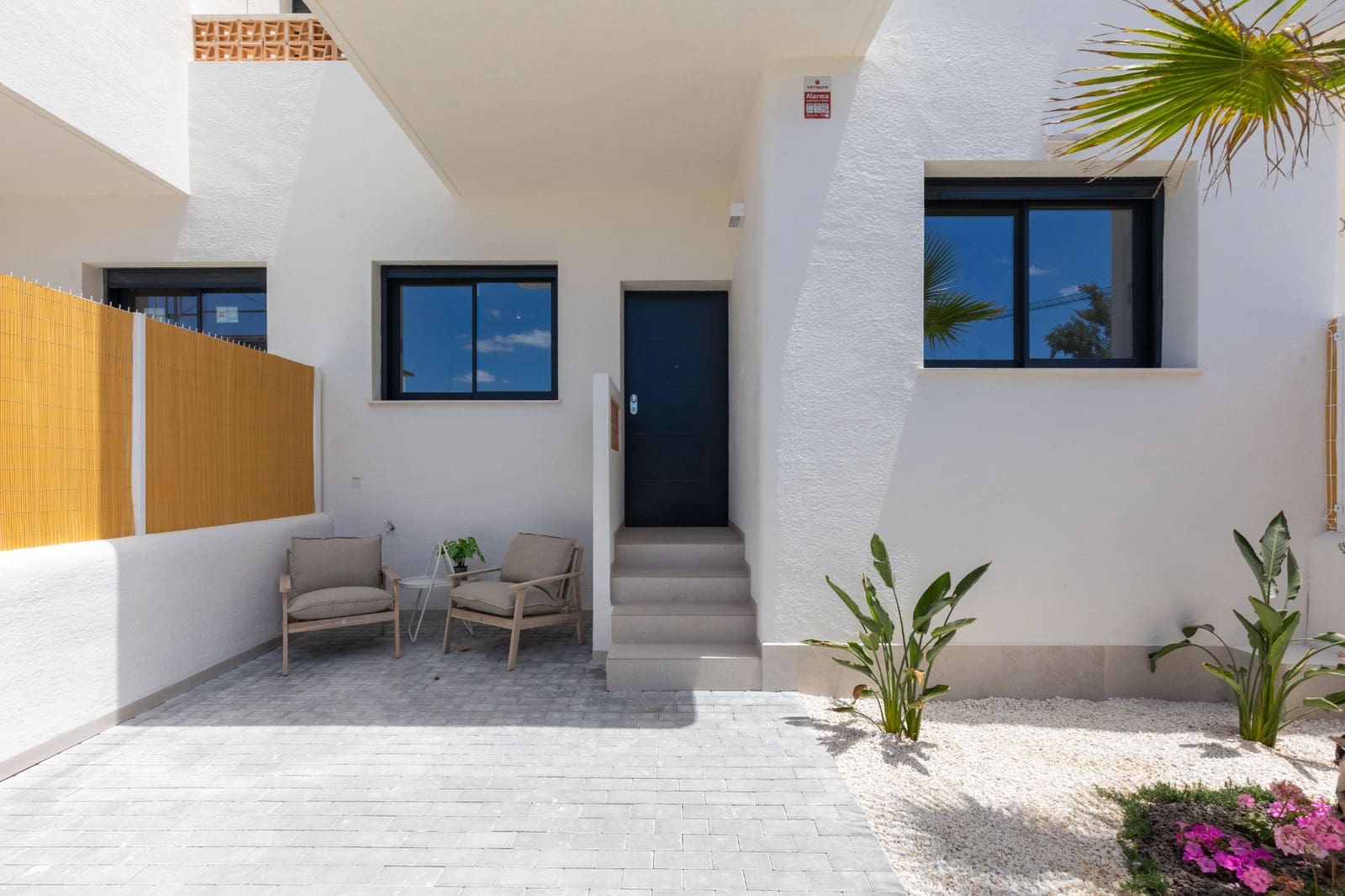 3 bedroom Bungalow for sale in Dolores with pool garage - € 269,900 (Ref: 9928501)