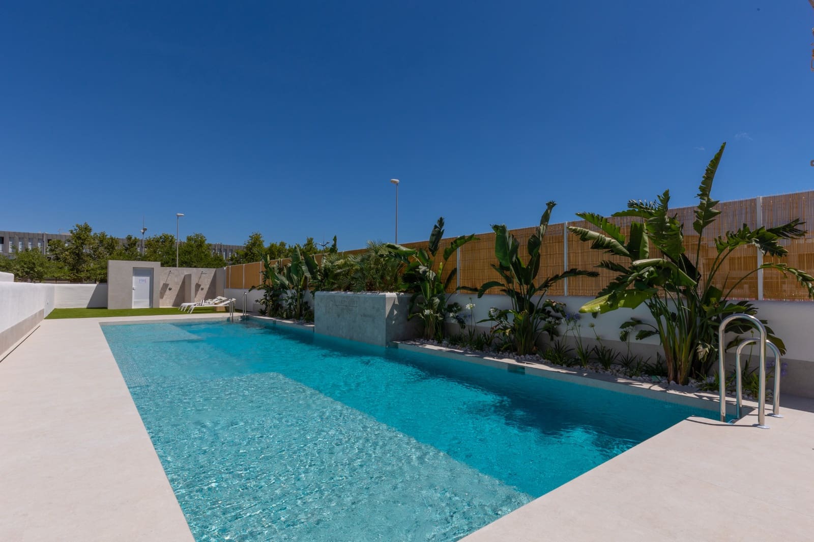 3 bedroom Bungalow for sale in Dolores with pool garage - € 269,900 (Ref: 9928501)