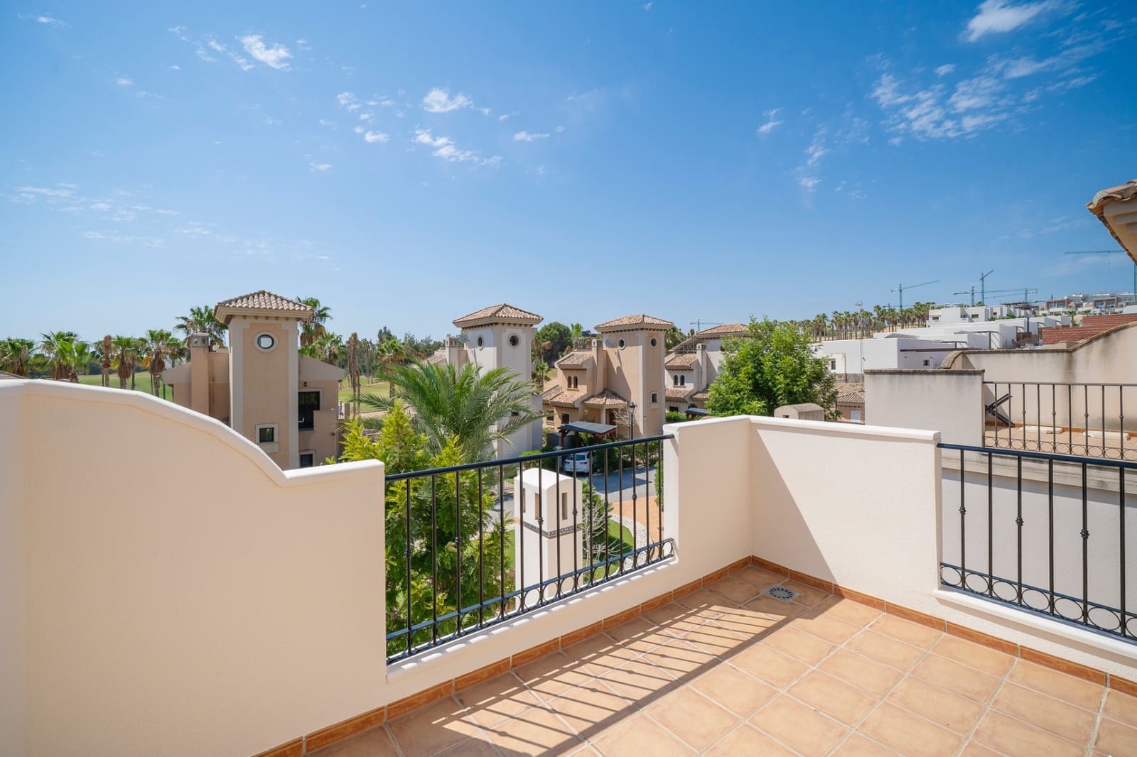 3 bedroom Villa for sale in Algorfa with pool - € 235,000 (Ref: 9945105)