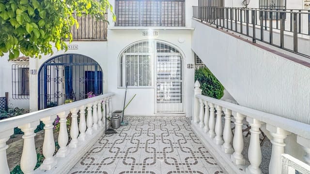 1 camera da letto Casa in vendita in Los Balcones con piscina - 125.000 € (Rif: 9946965)