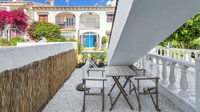 1 camera da letto Casa in vendita in Los Balcones con piscina - 125.000 € (Rif: 9946965)