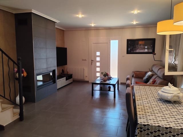 3 camera da letto Villa in vendita in San Fulgencio con piscina - 385.000 € (Rif: 9959187)