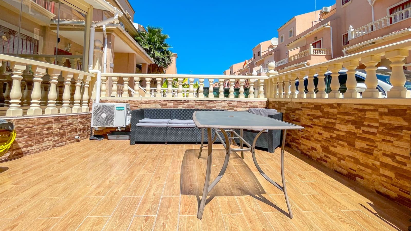 3 Zimmer Haus zu verkaufen in Playa Flamenca mit Pool Garage - 285.000 € (Ref: 9959189)