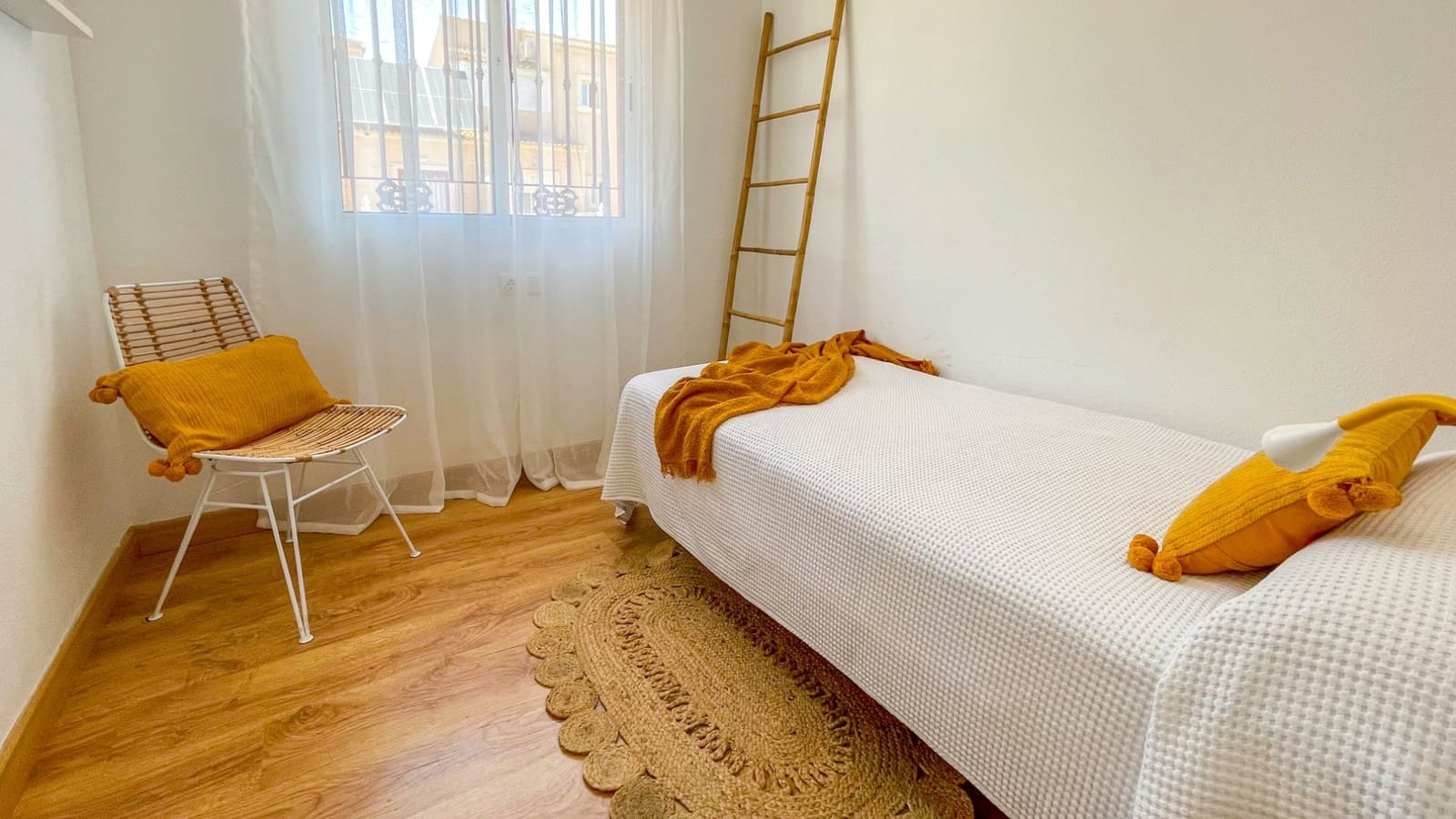 3 Zimmer Haus zu verkaufen in Playa Flamenca mit Pool Garage - 285.000 € (Ref: 9959189)