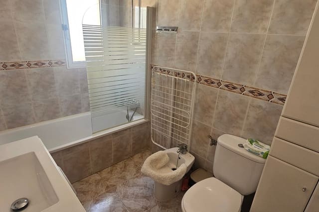 2 bedroom Villa for sale in Rojales with pool - € 285,000 (Ref: 9959195)