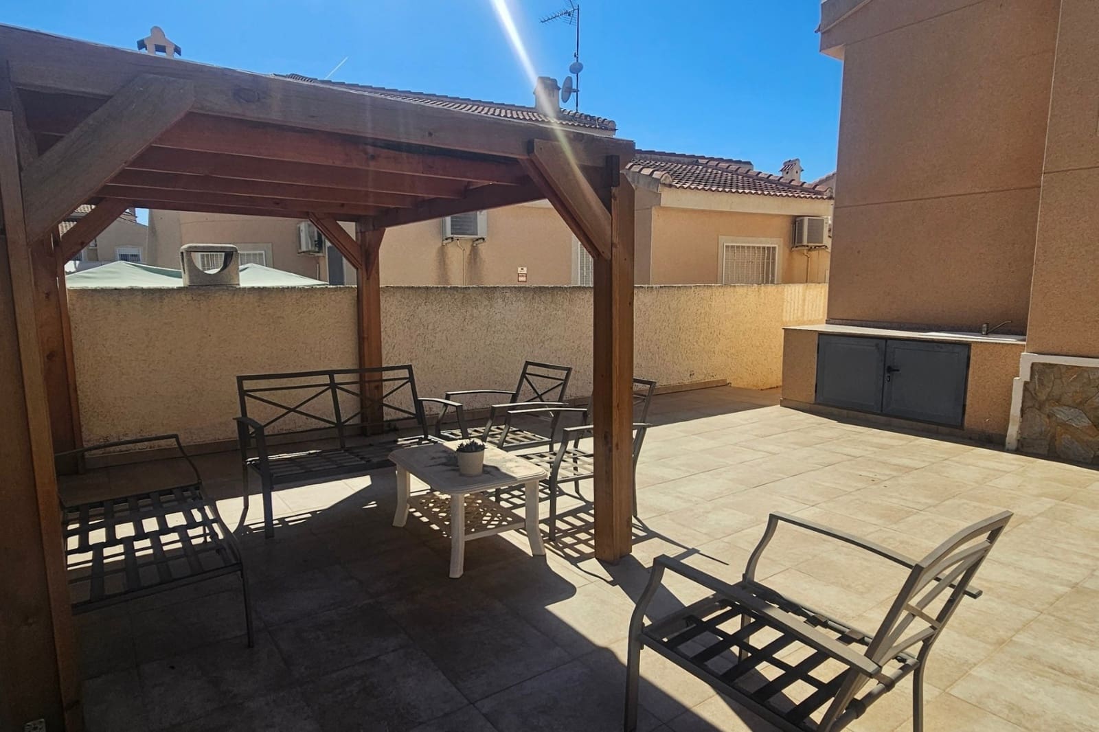 2 bedroom Villa for sale in Rojales with pool - € 285,000 (Ref: 9959195)