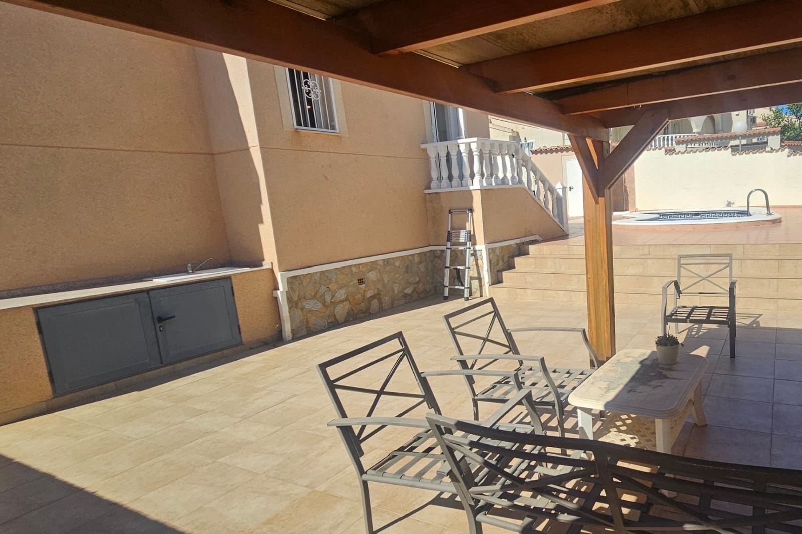 2 bedroom Villa for sale in Rojales with pool - € 285,000 (Ref: 9959195)