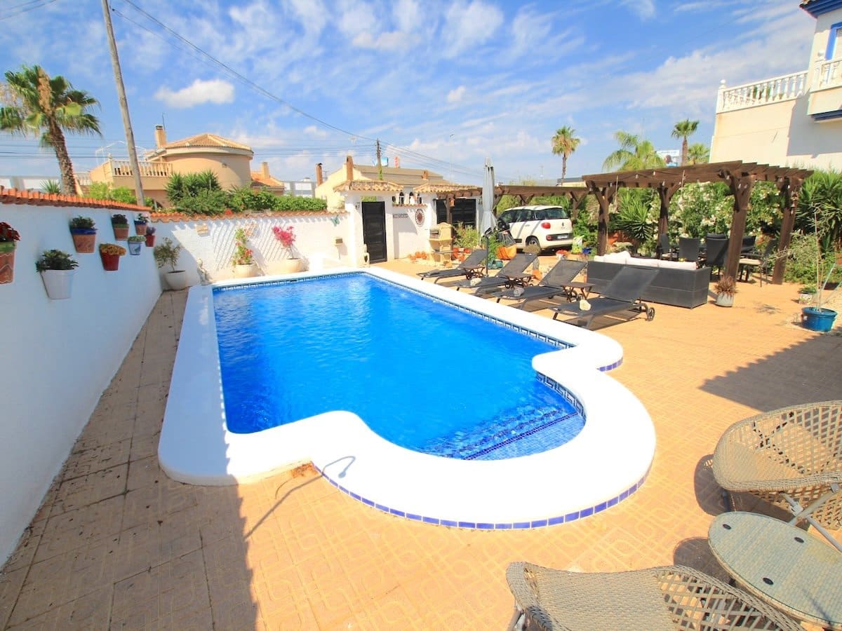 5 soveværelse Villa til salg i Ciudad Quesada med swimmingpool - € 525.000 (Ref: 9961644)