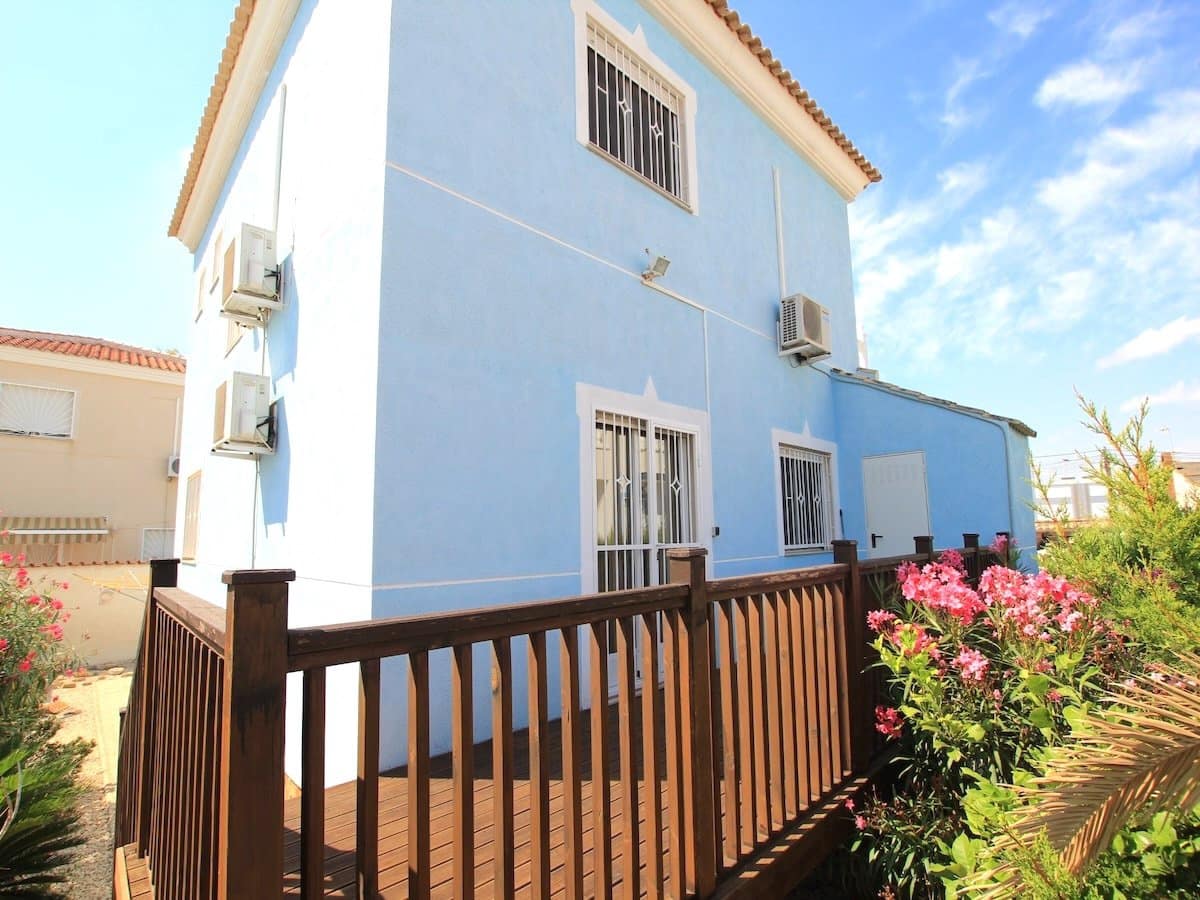 5 soveværelse Villa til salg i Ciudad Quesada med swimmingpool - € 525.000 (Ref: 9961644)
