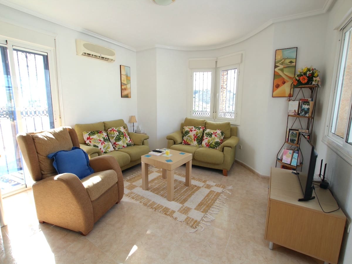 5 bedroom Villa for sale in Ciudad Quesada with pool - € 595,000 (Ref: 9961647)