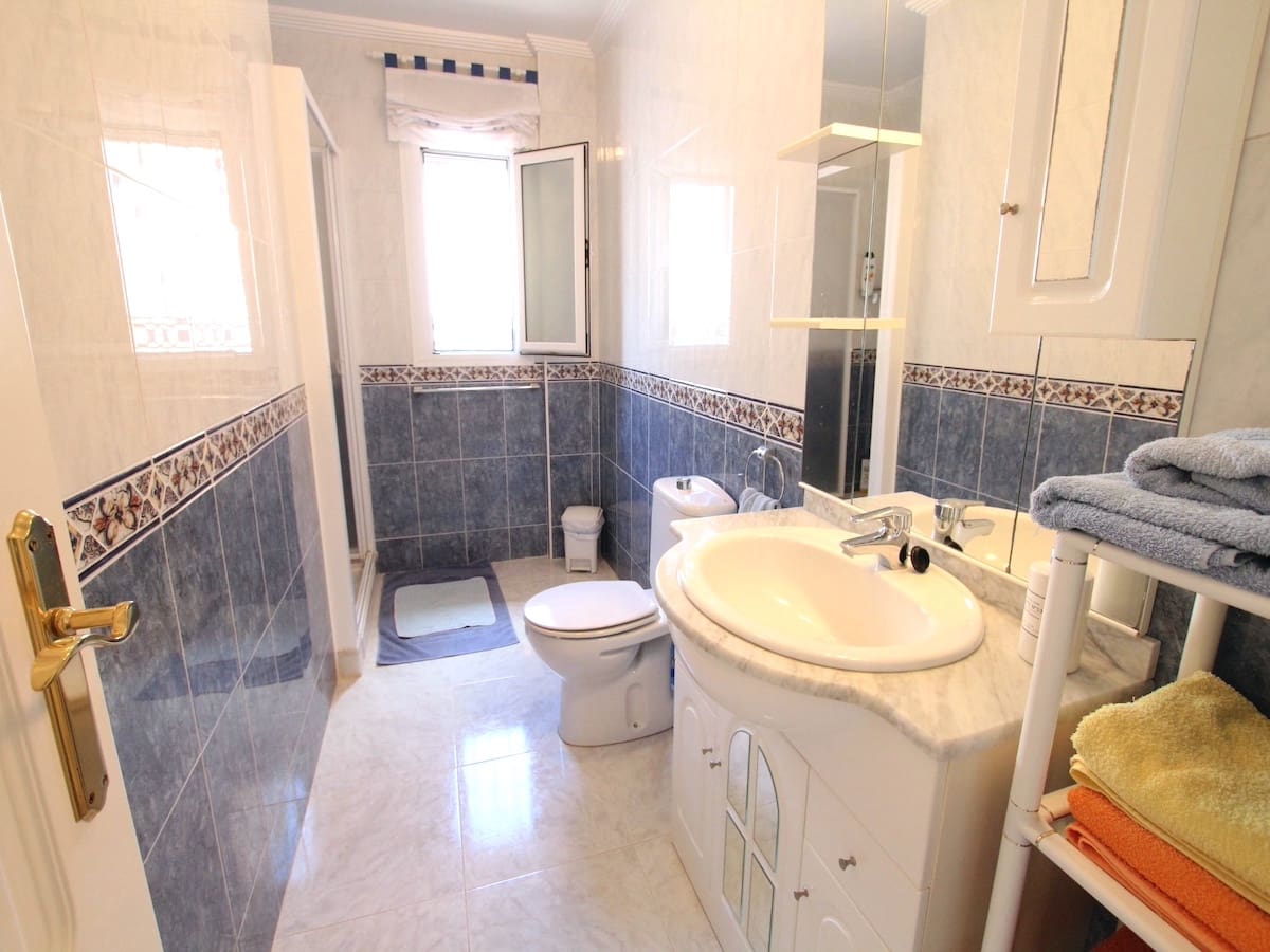 5 bedroom Villa for sale in Ciudad Quesada with pool - € 595,000 (Ref: 9961647)