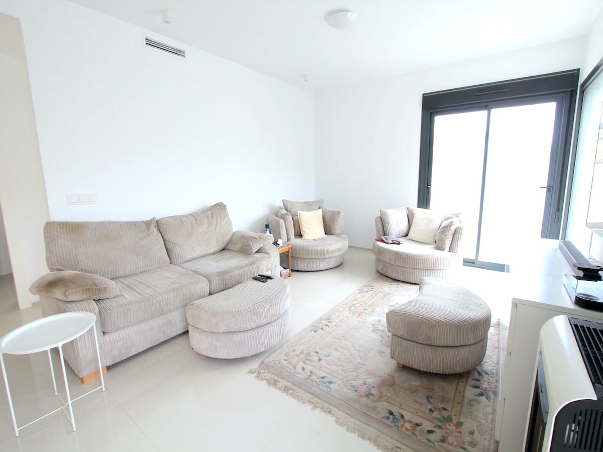 4 sypialnia Willa na sprzedaż w Dona Pepa z basenem - 525 000 € (Ref: 9961649)