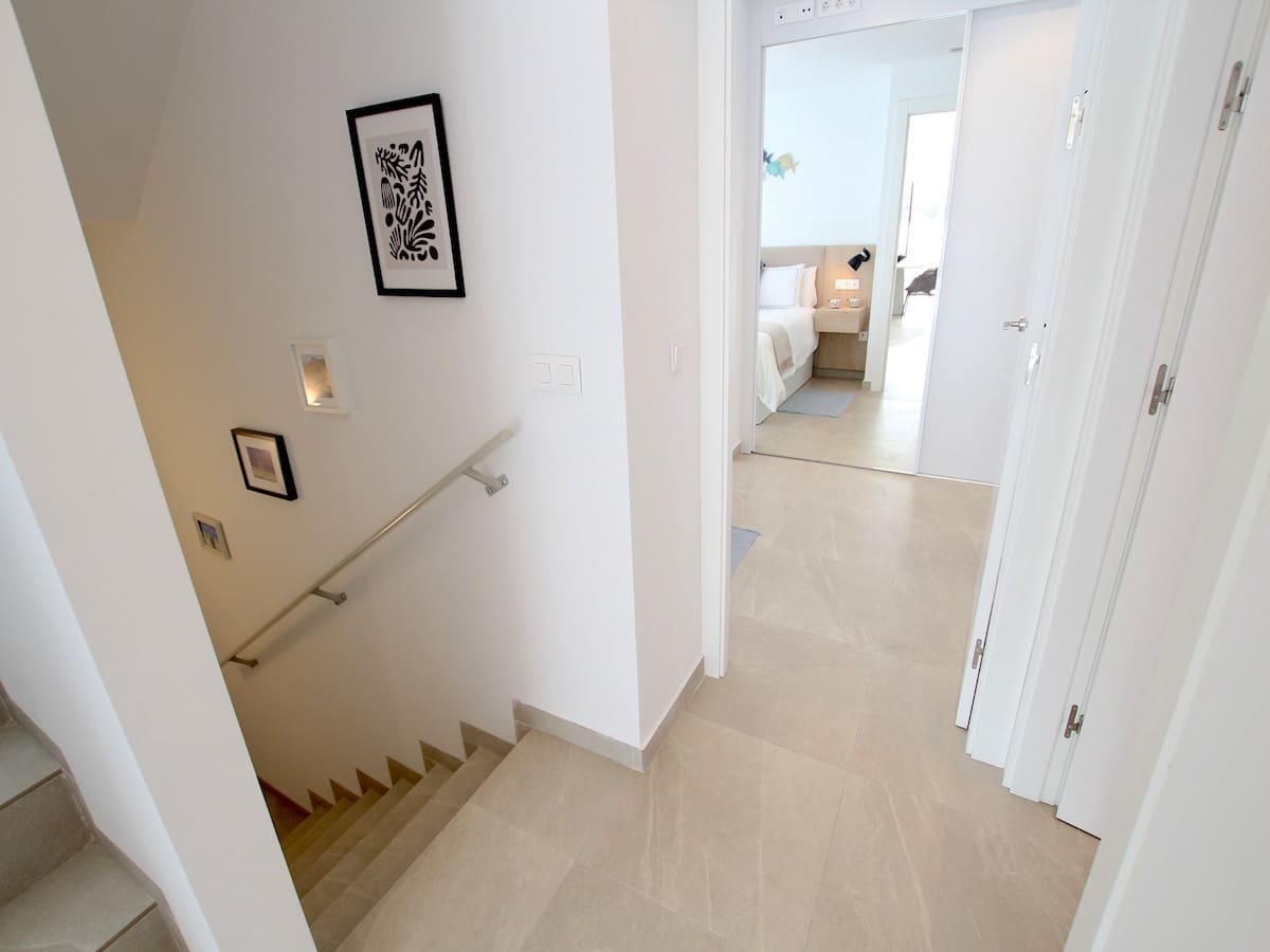 3 soveværelse Villa til salg i Algorfa med swimmingpool - € 460.000 (Ref: 9961651)