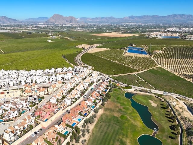 3 soveværelse Villa til salg i Algorfa med swimmingpool - € 460.000 (Ref: 9961651)