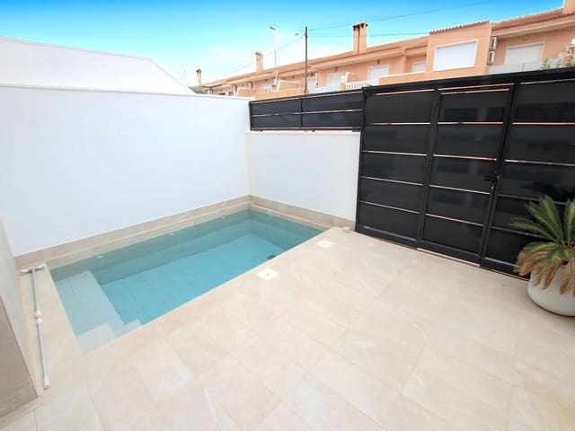 3 soveværelse Villa til salg i Pilar de la Horadada ciudad, Pilar de la Horadada med swimmingpool - € 320.000 (Ref: 9961652)