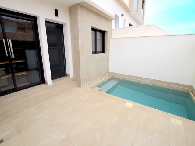 3 soveværelse Villa til salg i Pilar de la Horadada ciudad, Pilar de la Horadada med swimmingpool - € 320.000 (Ref: 9961652)