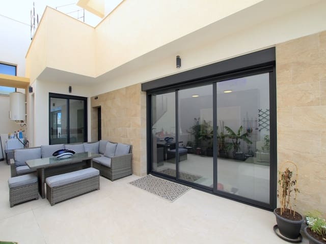 3 quarto Moradia para venda em Los Montesinos com piscina - 369 000 € (Ref: 9961653)