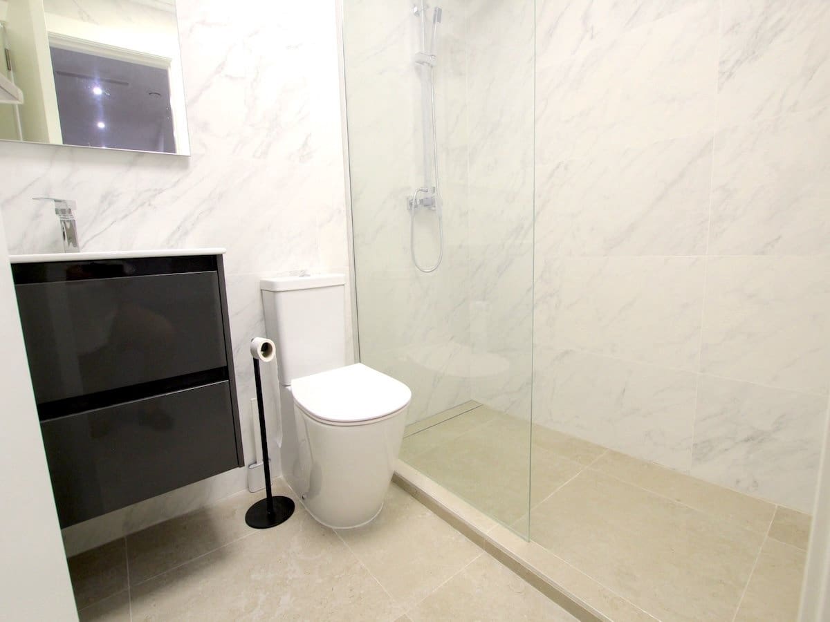 Chalet de 3 habitaciones en Benijófar en venta con piscina - 360.000 € (Ref: 9961658)