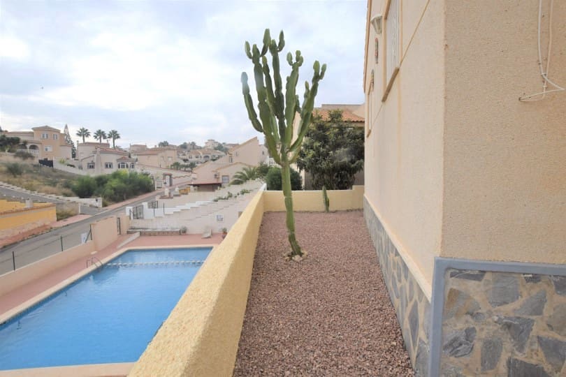 2 sypialnia Willa na sprzedaż w Ciudad Quesada z basenem - 205 000 € (Ref: 9966126)