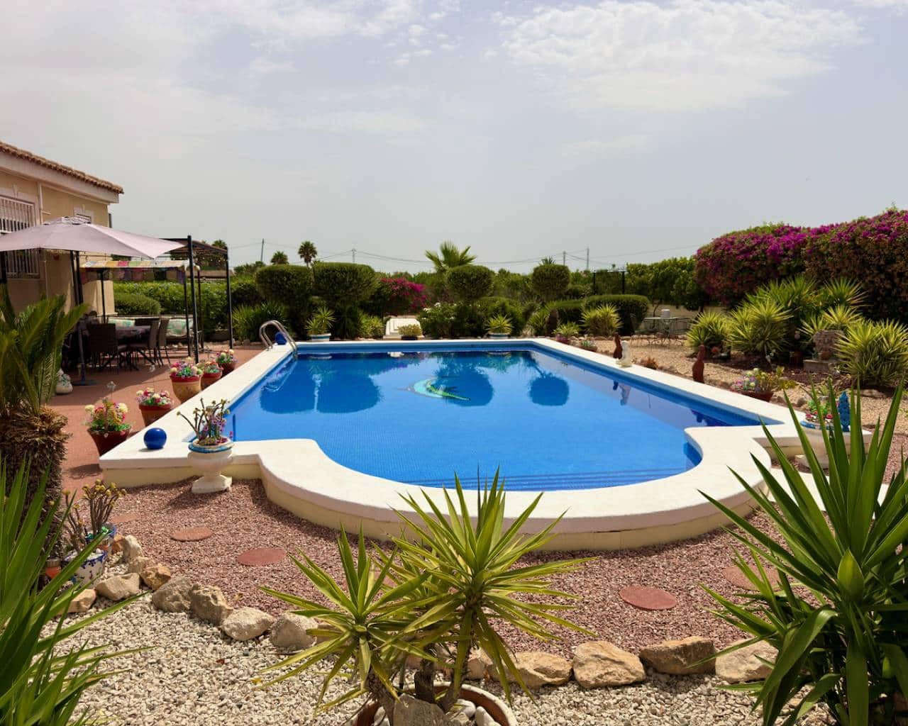 3 bedroom Villa for sale in Catral with pool garage - € 390,000 (Ref: 9969357)