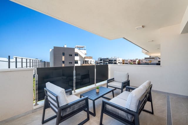 2 soveværelse Lejlighed til salg i Playa Flamenca, Orihuela med swimmingpool garage - € 315.000 (Ref: 9969366)